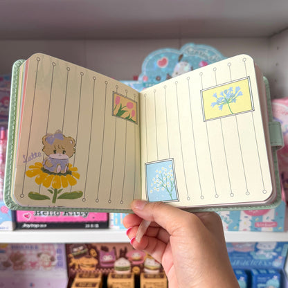 Mikko illustrations Picnic Family Small Magnet Strap Notebook Journal